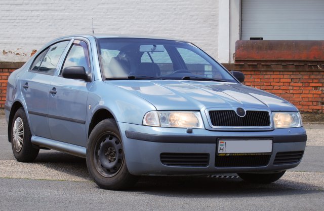 Tényleg kínos egy lelakott, öreg Octaviával járni 2023-ban?