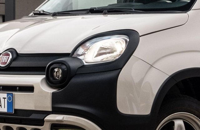 Visszatér a Fiat csinos mini-terepjárója