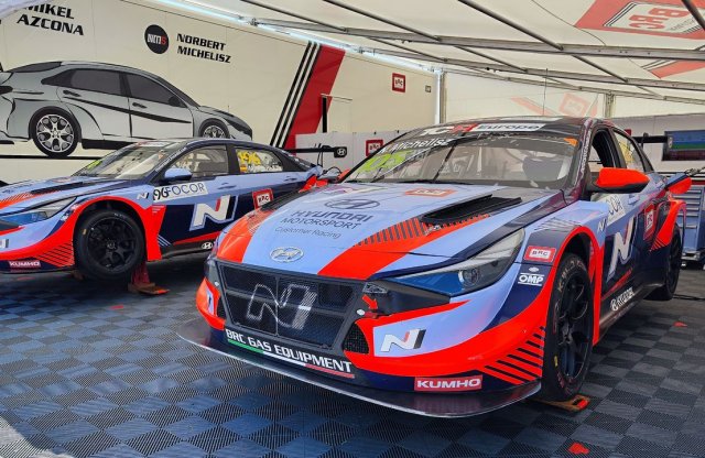 Megnéztük Michelisz Norbit az átalakított TCR-bajnokságban!