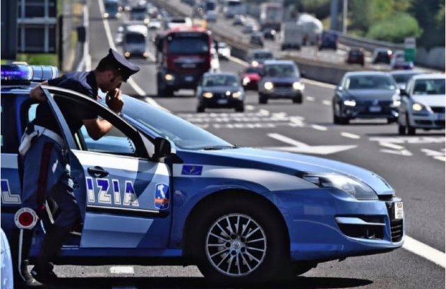 Olaszországba autóval? Ezt mindenképp tudnod kell a nyaraláshoz!