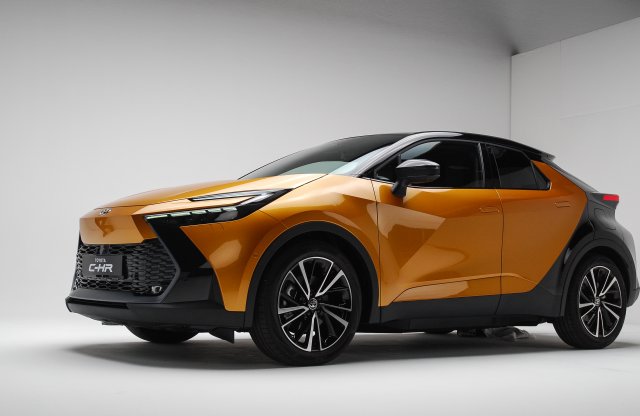 A piac legmenőbb crossoverének szánják: neked bejön az új C-HR?