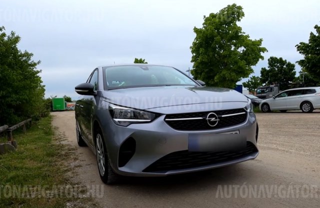 Vajon tudja a 200 km/órát a háromhengeres Opel Corsa?