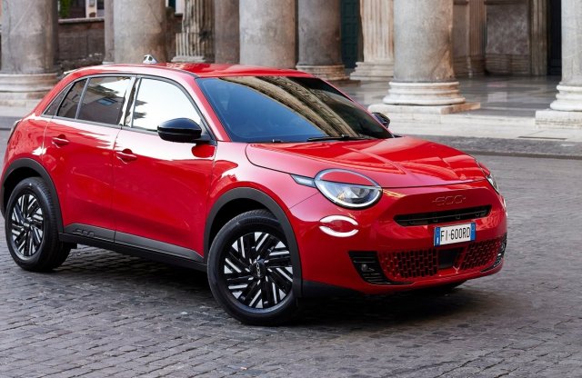 Jól megy a szekér a Fiatnak, szépen csörög a Stellantis kasszája