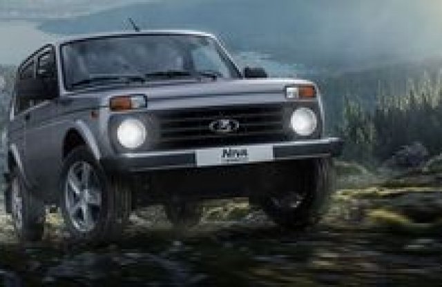 Csak orosz autót használhatnak ezentúl az orosz tisztségviselők