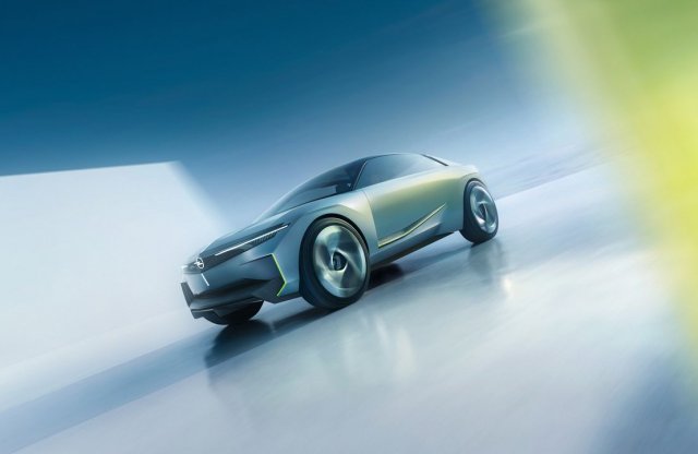 Extrém koncepcióautót villantott az Opel