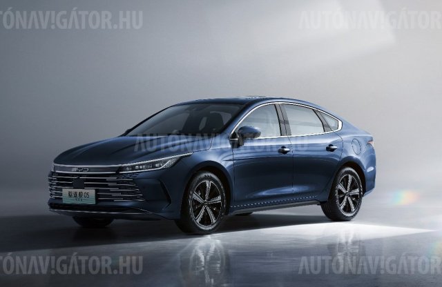 6 millió forintért egy 120 km-es plug in hibrid. Vinnéd?