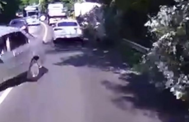 Ittas sofőrrel ütközött a mentőautó, amely beteget szállított