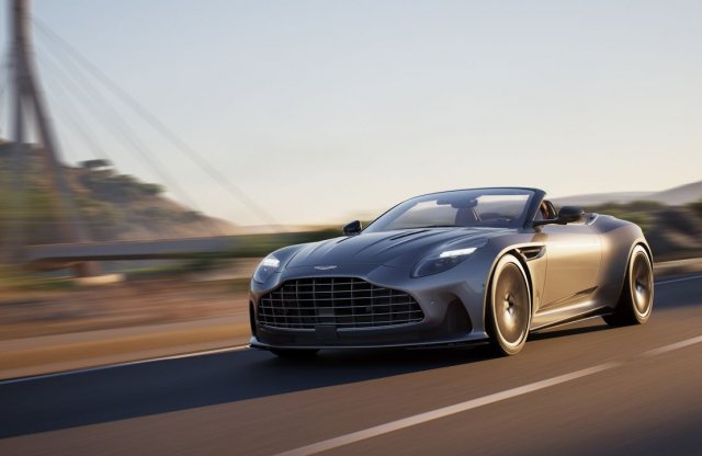 670 lóerővel ejt rabul az Aston Martin DB12 kabrió változata