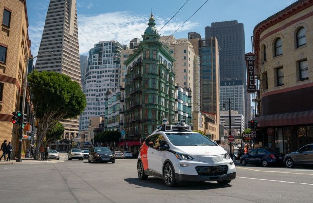 Áll a bál San Franciscóban az önvezető autók miatt