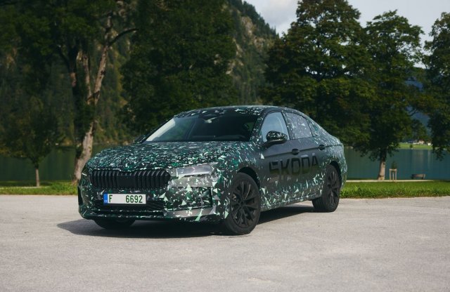 Megvillantotta az új Superbet a Škoda!