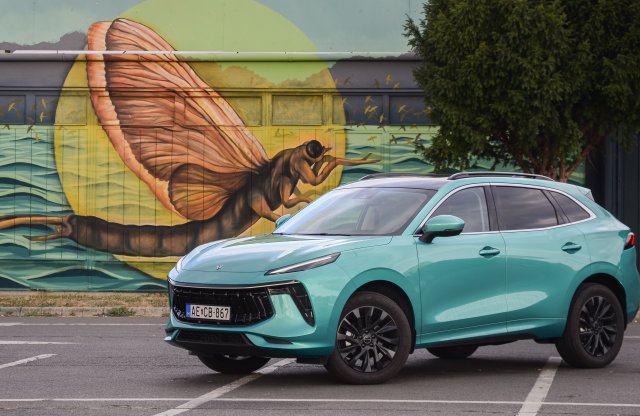 A prémiumautók Daciája? Ezt adja 12,5 millióért Kína!
