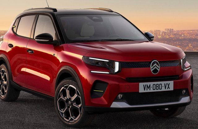 Egy rakás olcsó villanyautót zúdít a vásárlókra a Stellantis