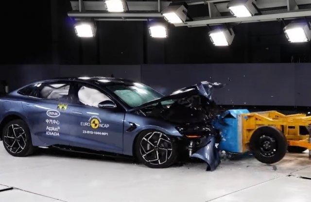 Így törik a világelső kínai: videón a BYD-k Euro NCAP tesztje!