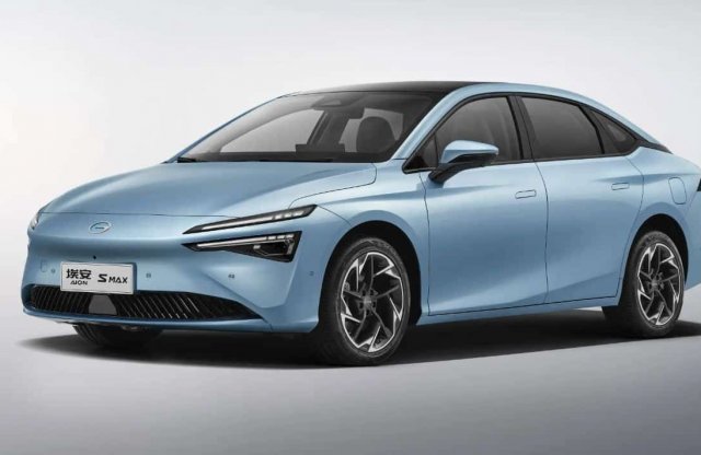 610 kilométeres hatótávot tud ez a kínai villanyautó