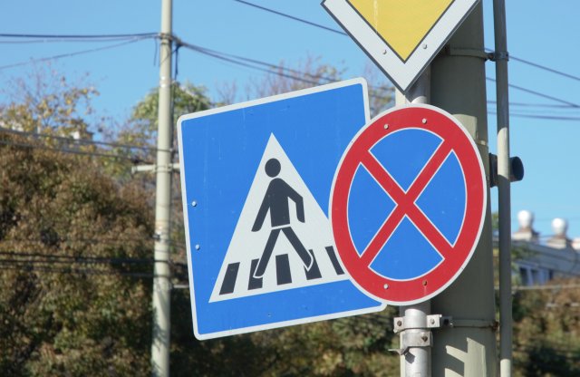 Tényleg villogó fény kell, hogy az autósok észrevegyék a zebrát?