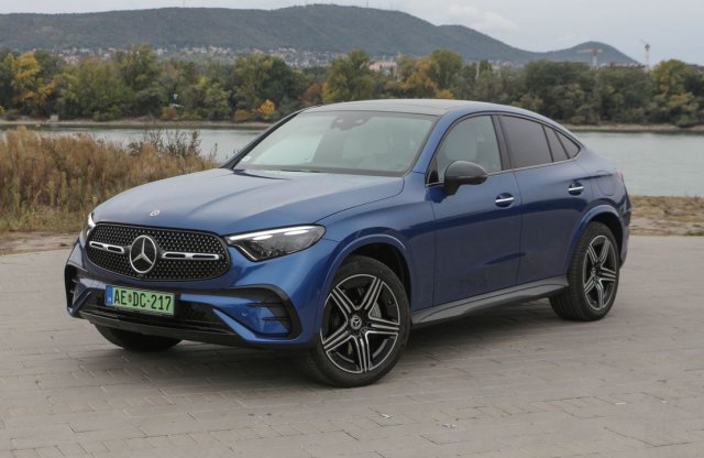 Ez bizony csillagos ötös! – Mercedes GLC Coupé 400 e 4MATIC