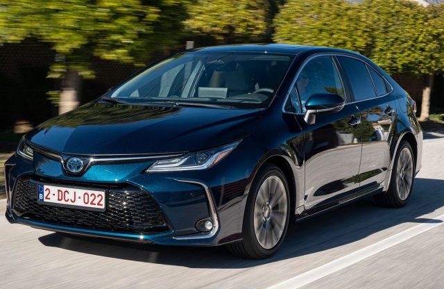 Mérföldkőhöz ért a Toyota, legyártották a 300 milliomodik autót