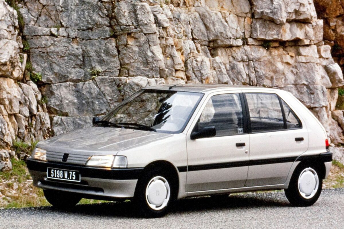 PEUGEOT