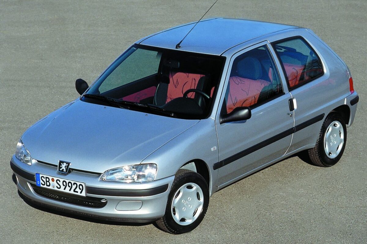 PEUGEOT