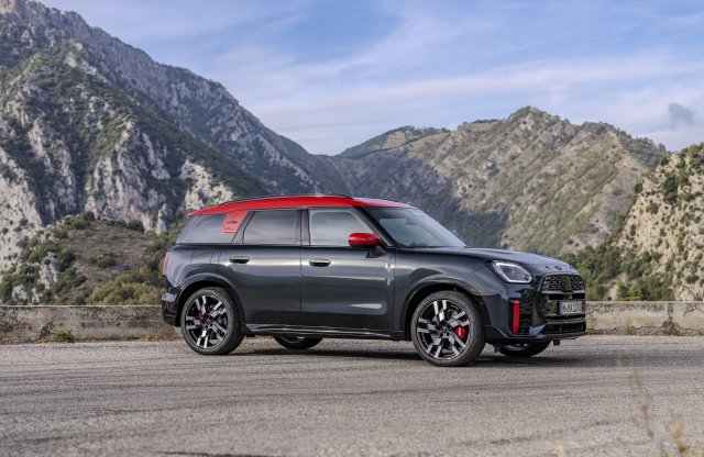 Ismét kapott sportverziót a Mini legnagyobb modellje