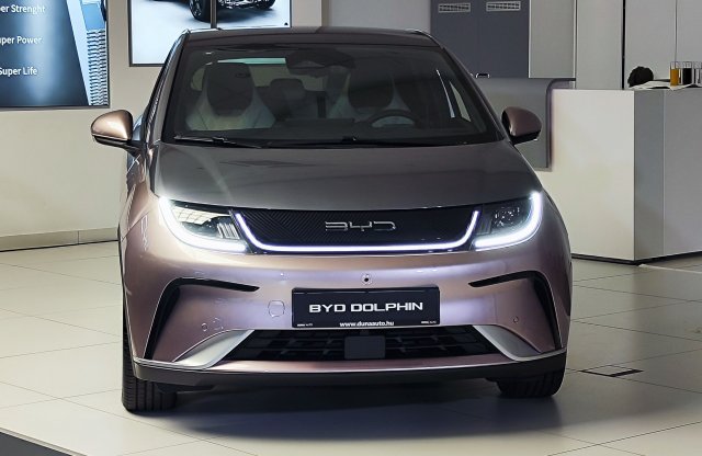 Tarol a BYD a villanyautók piacán!