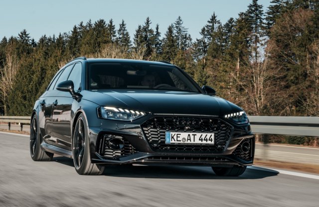 24 litert eszik 180 km/órás átlagsebességnél az új Audi RS4!