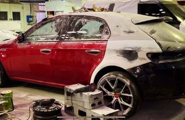 Nem tetszett a tulajnak, újrakezdték az ötajtós Brera projektet