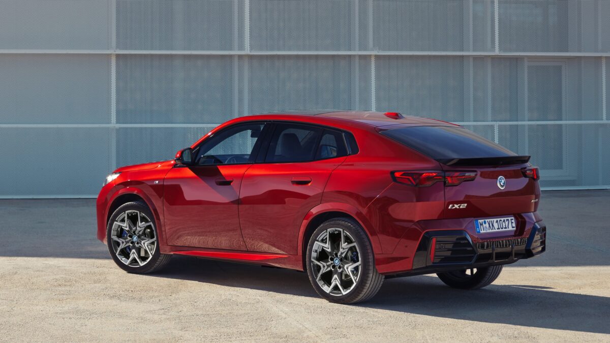 BMW X2