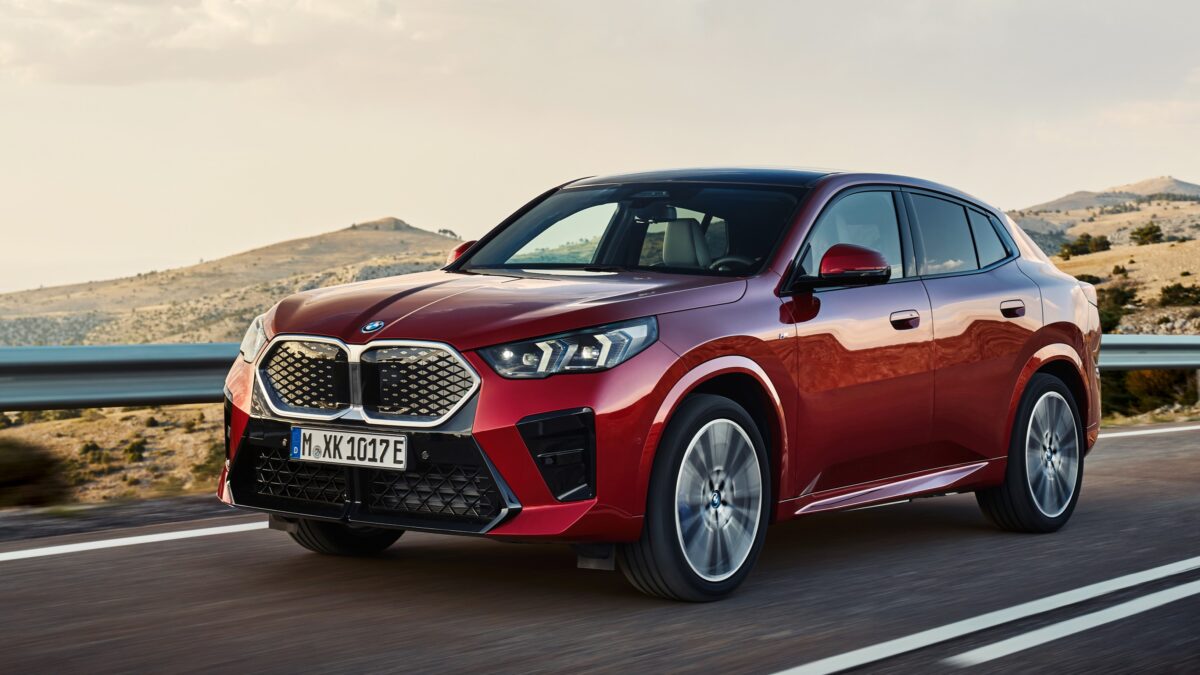 BMW X2