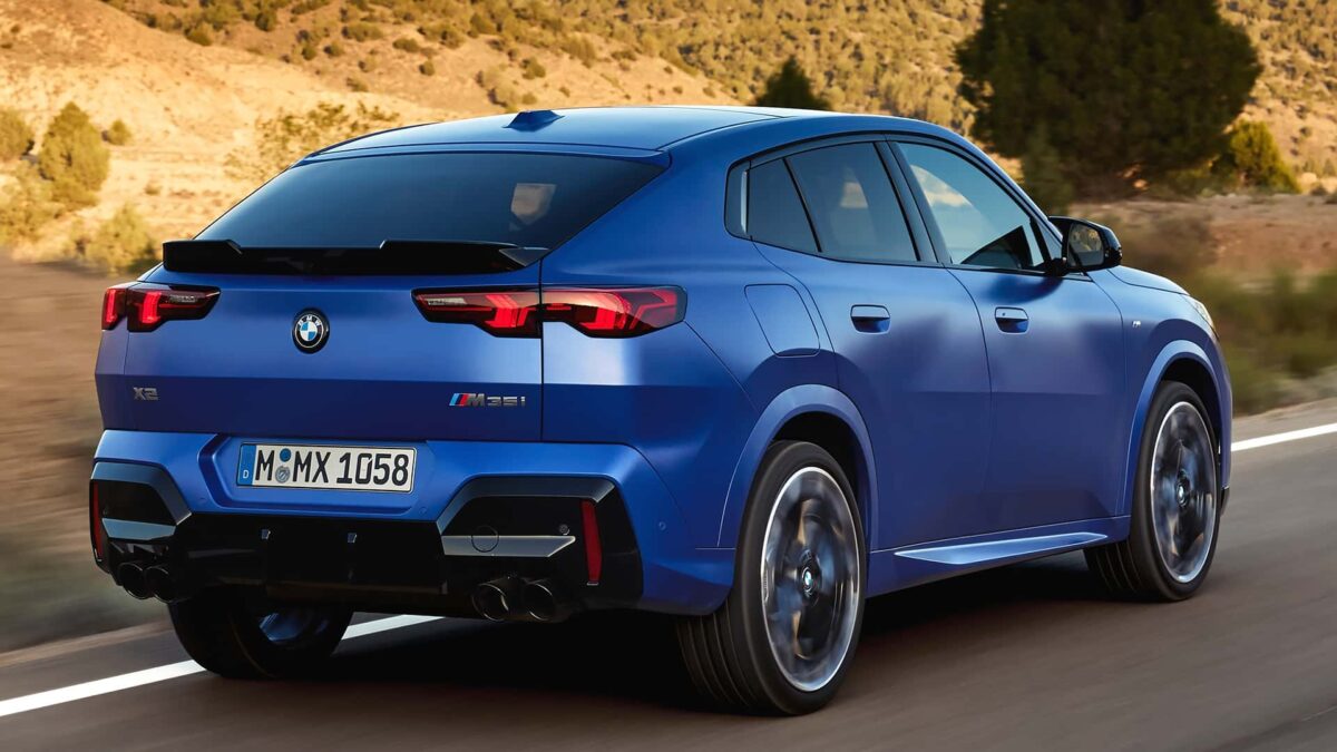 BMW X2