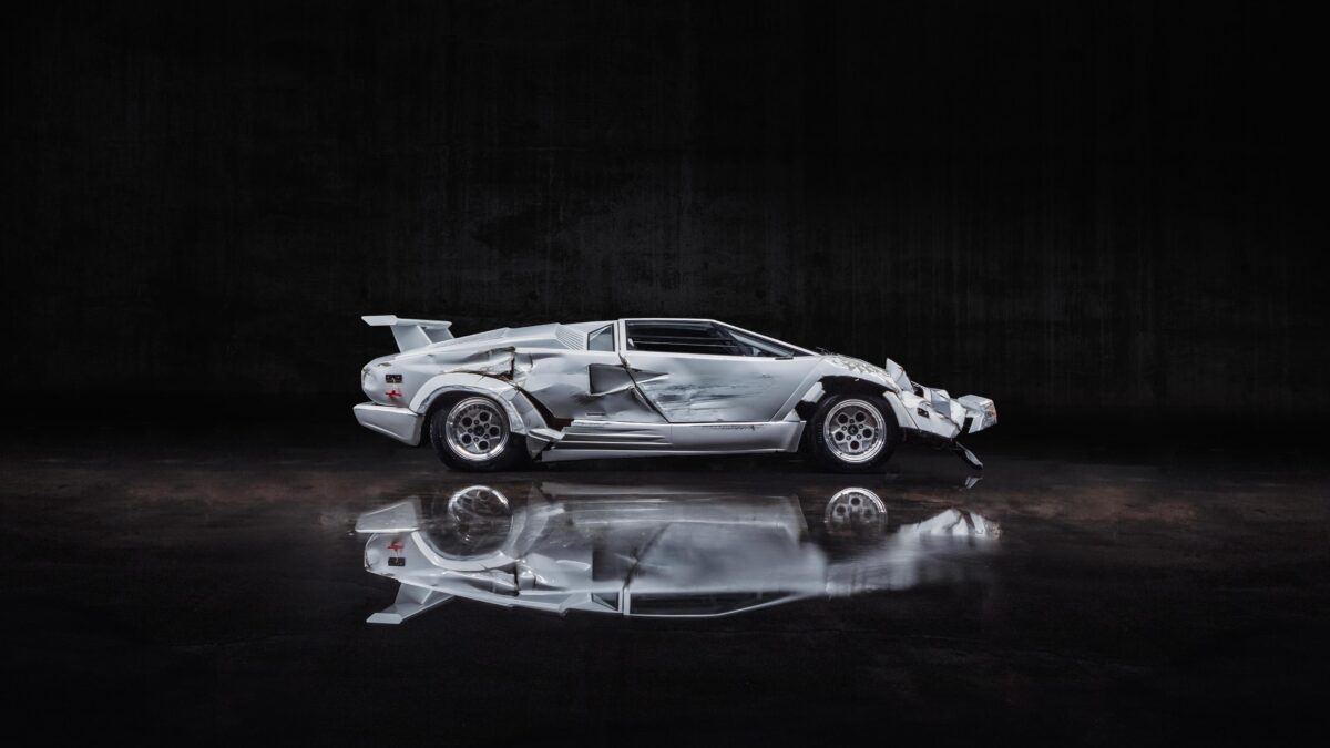 LAMBORGHINI COUNTACH