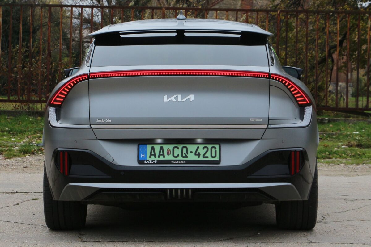 KIA EV6