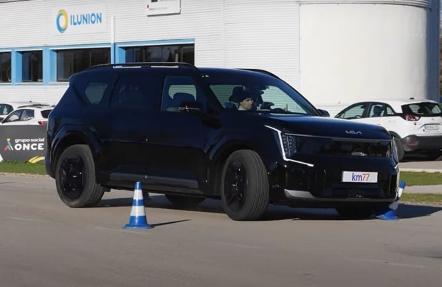 Videón a Kia EV9 jávorszarvastesztje!