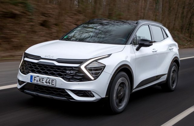 Jól fogytak a Kiák tavaly, rekordot döntöttek a márka eladásai