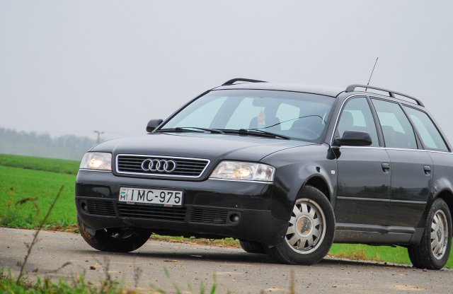 Mutatjuk, mikor érdemes eladni a használt autódat!