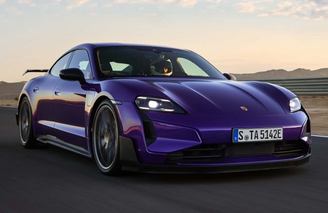 Nesze neked Tesla! Itt az 1108 lóerős Taycan