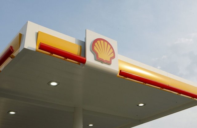 1000 benzinkútját alakítja villanyautó-töltővé a Shell