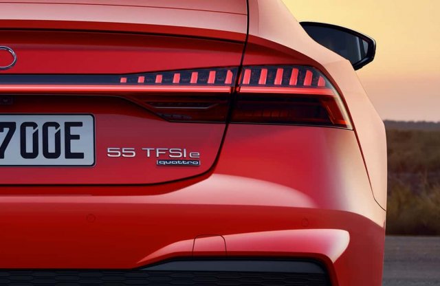 Egyszerűsít az Audi, eltűnik a kétszámjegyű teljesítményjelölés