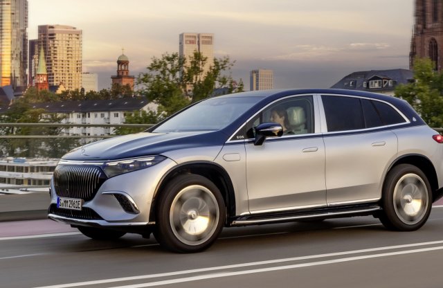 2,8 tonnás Maybach villany-SUV? Érkezik Európába is!