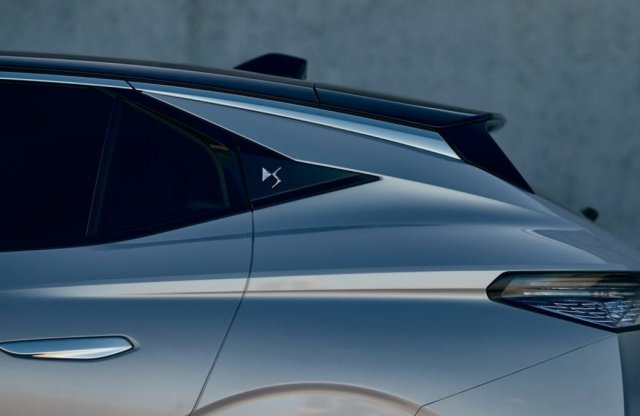 Átláthatóbbá teszi felszereltségi szintjeit a DS