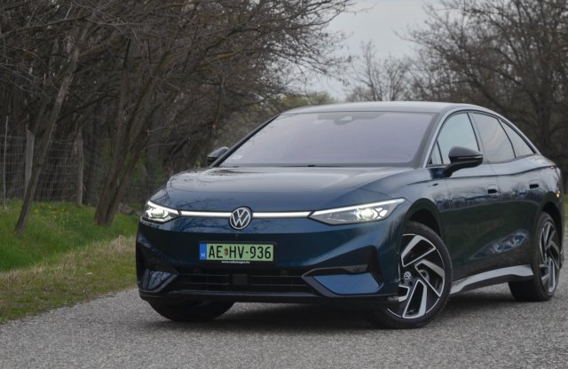 A tökéletes villanyautó lehetett volna: teszten az ID.7