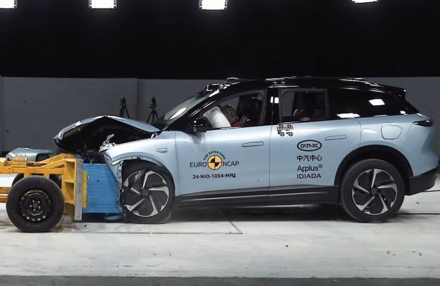 Ez a kínai autó is simán hozta az 5 csillagot az Euro NCAP-en!