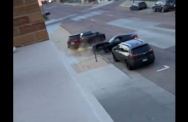 „Nem mered!” – szóltak a Viper sofőrjének, aki sajnos merte