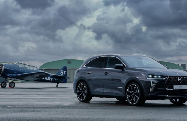 Legendás francia író idézeteivel díszítette legújabb autóit a DS