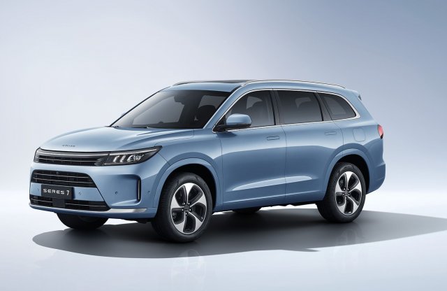 Újabb kínai óriásvállalat hozza Magyarországra autóit!