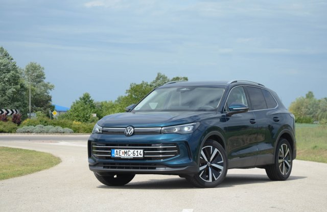 Tényleg menőbb, mint a Passat? Teszten az új Tiguan!