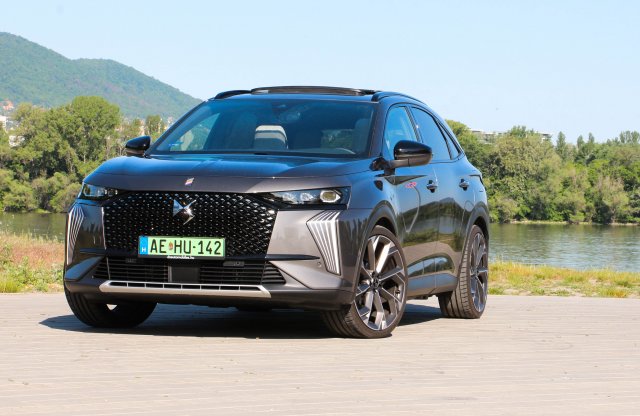 A luxus ereje – DS 7 E-Tense 360 teszt