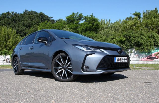 Toyota tarolás, Suzuki visszaesés az újautó-piacon