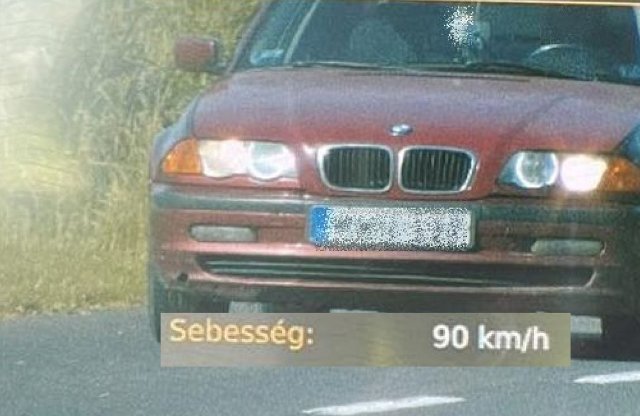 78 ezer forintos csekket szedtek össze ezzel az öreg BMW-vel!