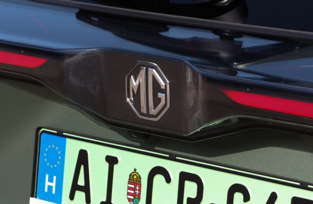 Jelentősen megdrágulhatnak a kínai autók az EU döntése miatt